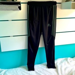 Black Adidas sweat pants